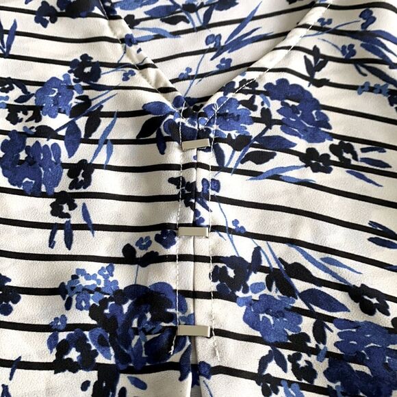 Torrid Floral Georgette Crossback Grommet Sleeveless Floral Top‎ Tank 4X - Picture 6 of 10